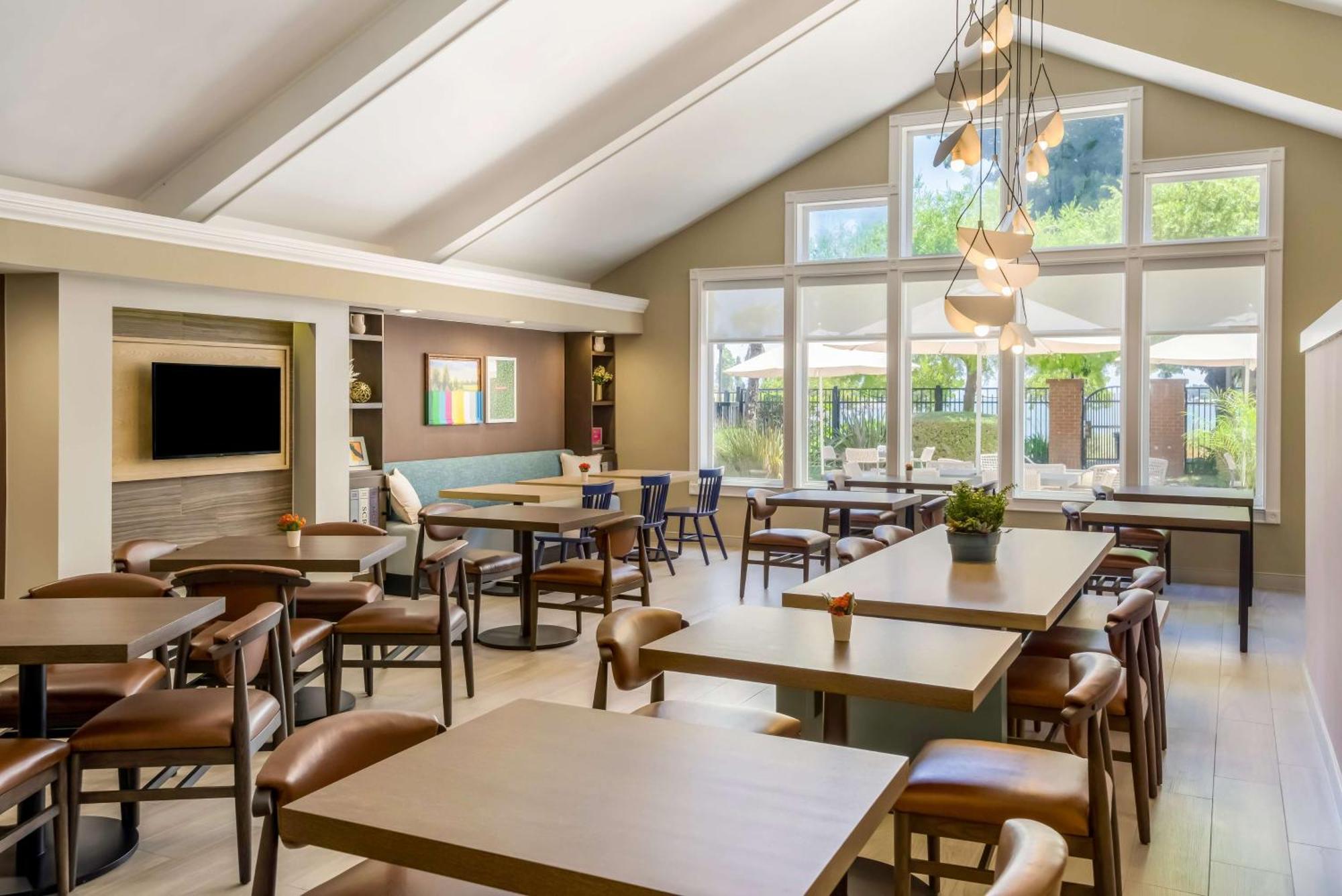 סאות' סן פרנסיסקו Sonesta Es Suites San Francisco Airport Oyster Point Waterfront מראה חיצוני תמונה